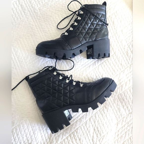 Schutz cory quilted lace up chunky heel combat boots - Picture 1 of 12